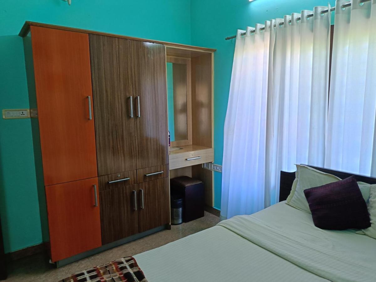 Global Backwater Resort Kollam Exterior foto