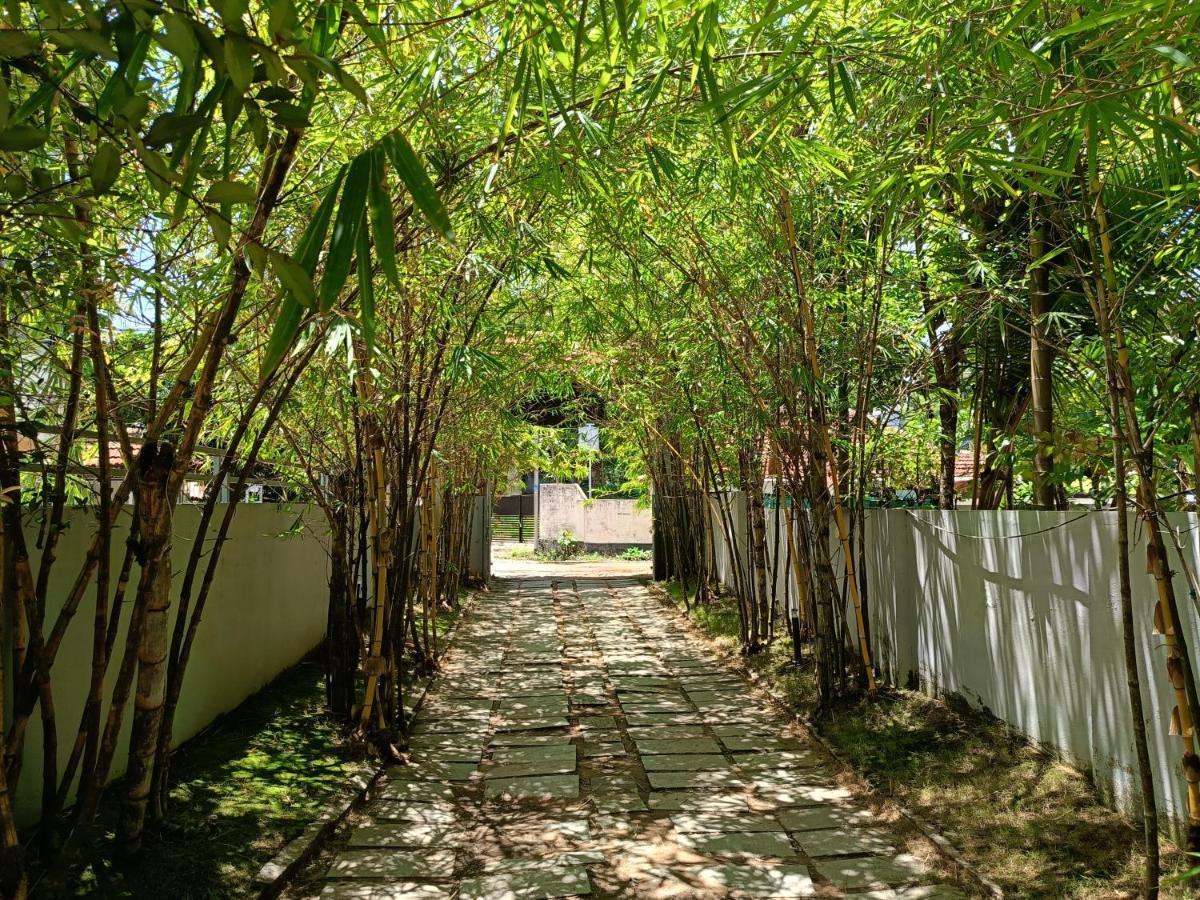Global Backwater Resort Kollam Exterior foto