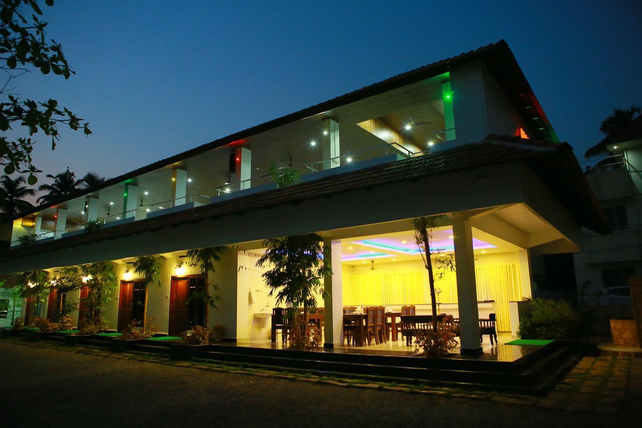 Global Backwater Resort Kollam Exterior foto