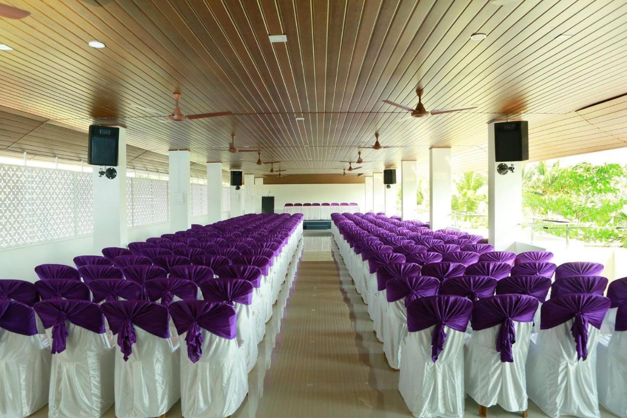 Global Backwater Resort Kollam Exterior foto